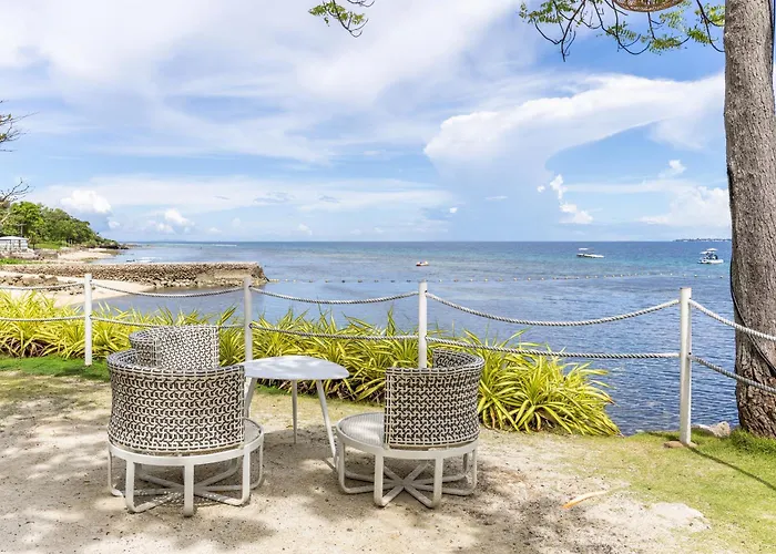 Chic Cozy At Tambuli Residences Ocean View By Dominik With Pool Access & Balcony In Mactan Appartement Île de Mactan